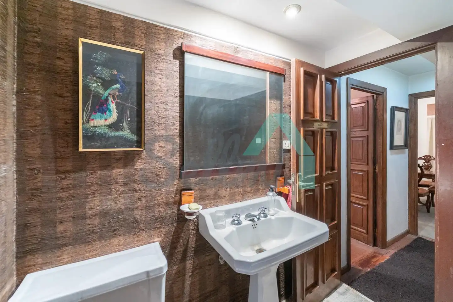 Baño de Piso en venta en Oviedo  con Calefacción y Parquet