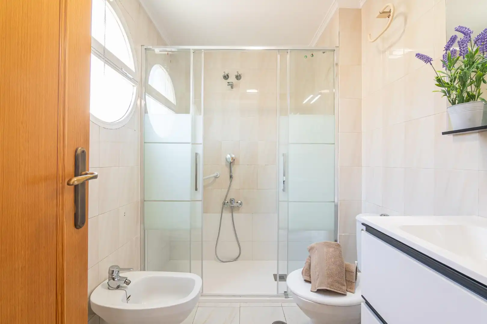 Bathroom of Flat for sale in Santa Pola  with Air Conditioner, Heating and Terrace