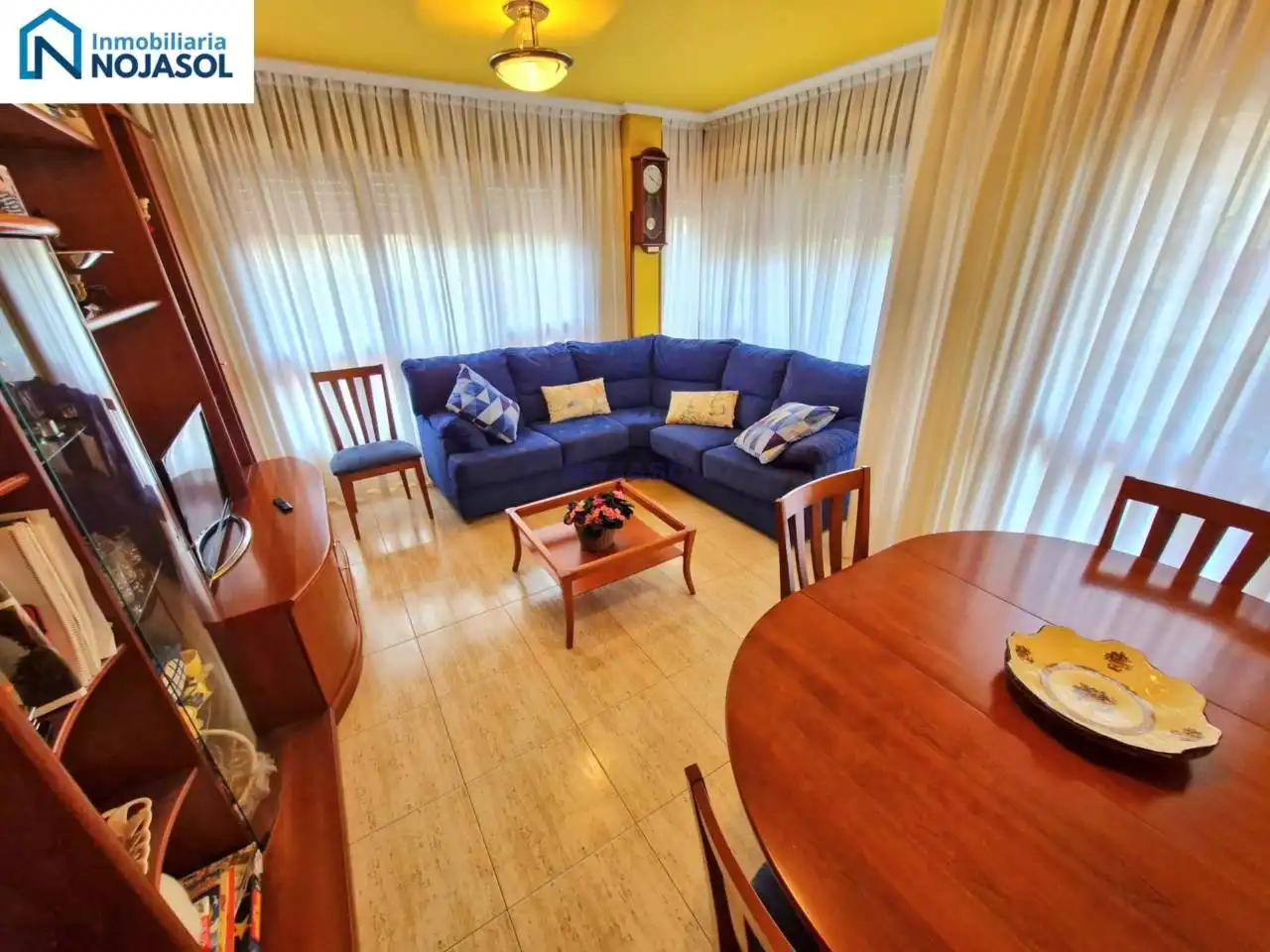 Sala de estar de Apartamento en venta en Noja con Calefacción, Jardín privado y Terraza