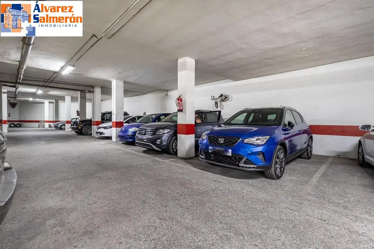 Piso con ascensor en venta en Genil, imagen 30