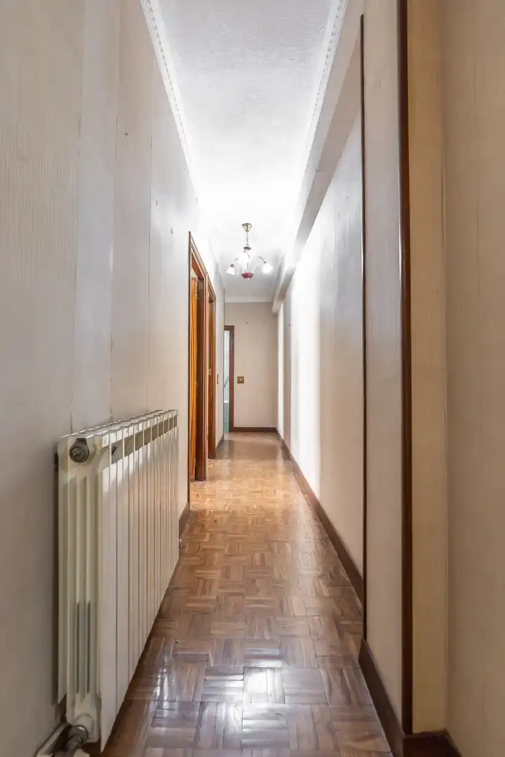 Piso en venta en Madrid con Calefacción y Terraza