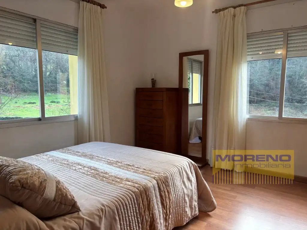 Dormitori de Casa o xalet en venda en Samos