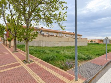 Terreny residencial en venda a Avenida Médico D Manuel Medina