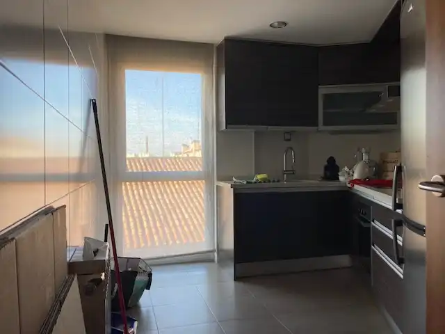 Cuina de Pis en venda en Terrassa amb Calefacció, Parquet i Terrassa