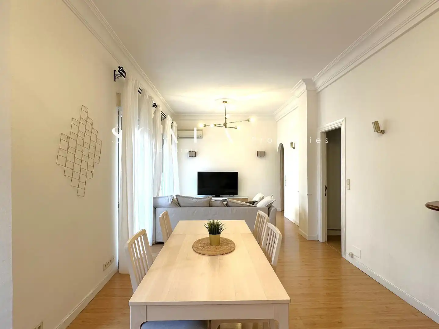 Wohnung zur Miete in Infanta Isabel, Jerónimos