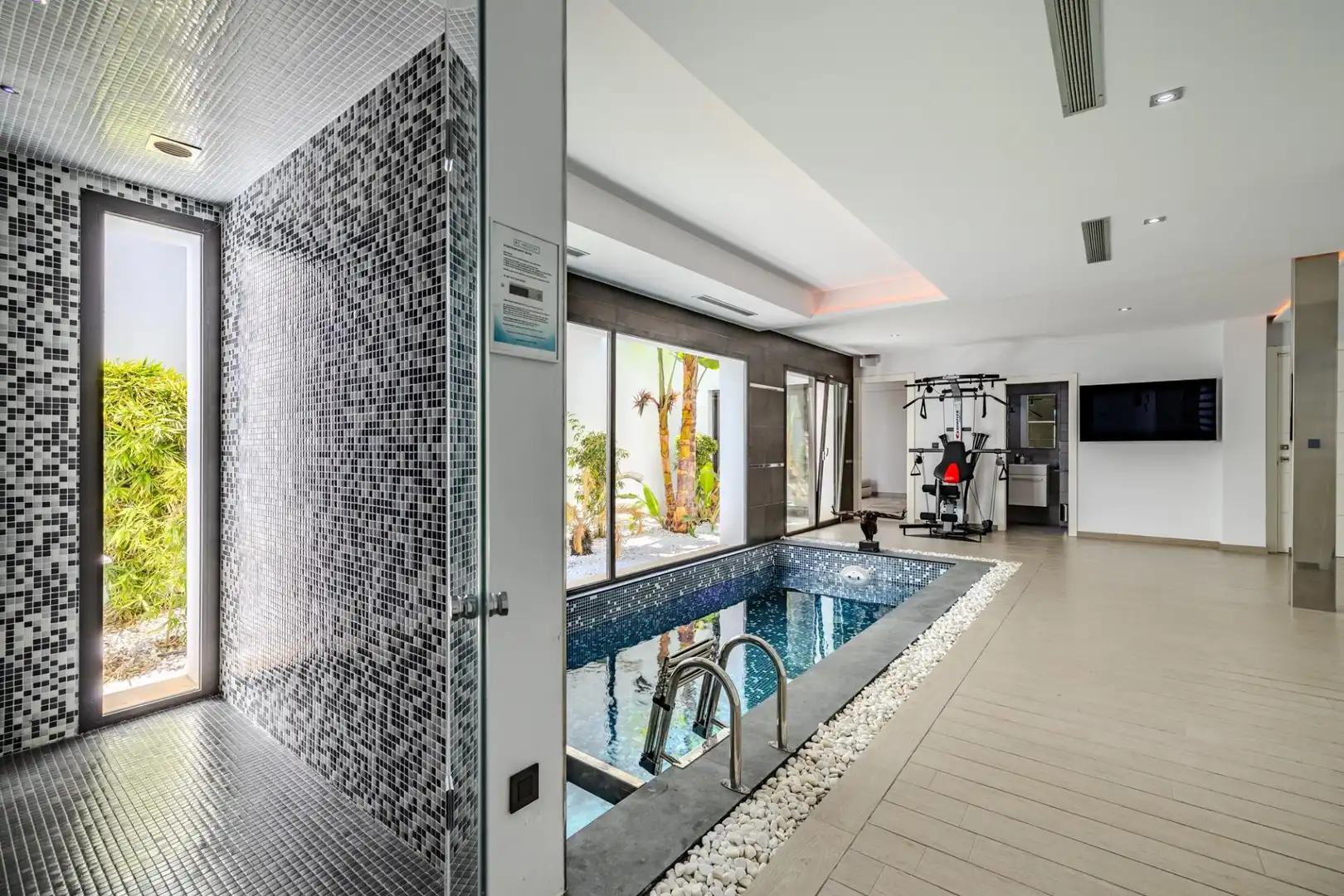 Swimming pool of Houses for sale in Jávea / Xàbia  with Air Conditioner, Heating and Private garden