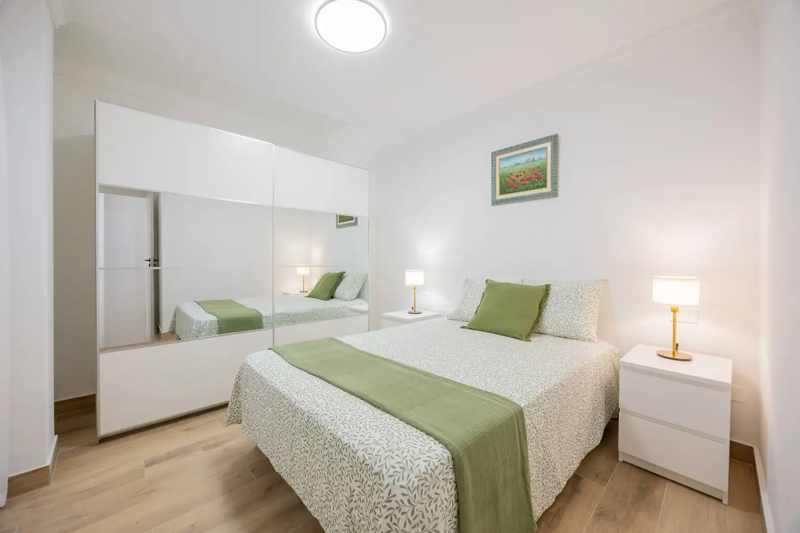 Habitación de Piso de alquiler en Las Palmas de Gran Canaria con Amueblado, Balcón y Alarma