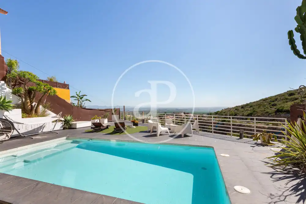 Swimming pool of Houses for sale in Chiva  with Heating, Private garden and Terrace