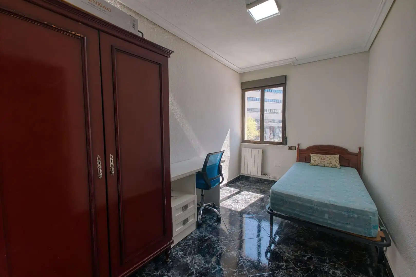 Bedroom of Flat for sale in Jaén