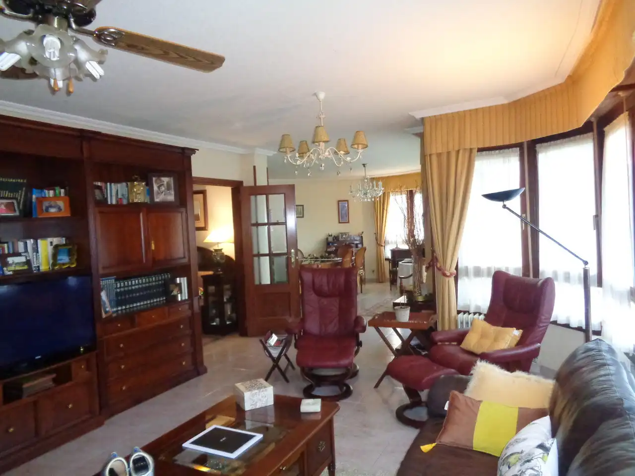 Sala de estar de Casa adosada en venta en Haro con Calefacción, Jardín privado y Terraza