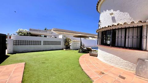 Foto 3 de Casa adosada en venta en Centro, Estepona