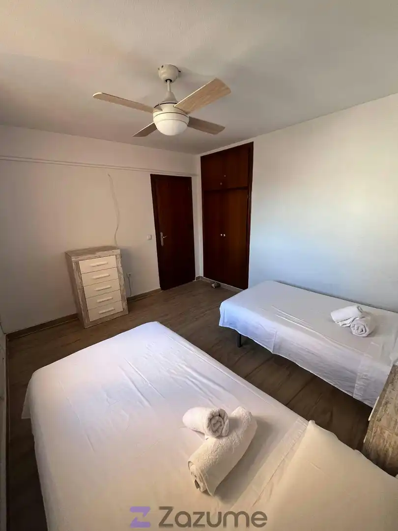 Bedroom of Flat for rent in Torrevieja  with Air Conditioner, Furnished and Oven