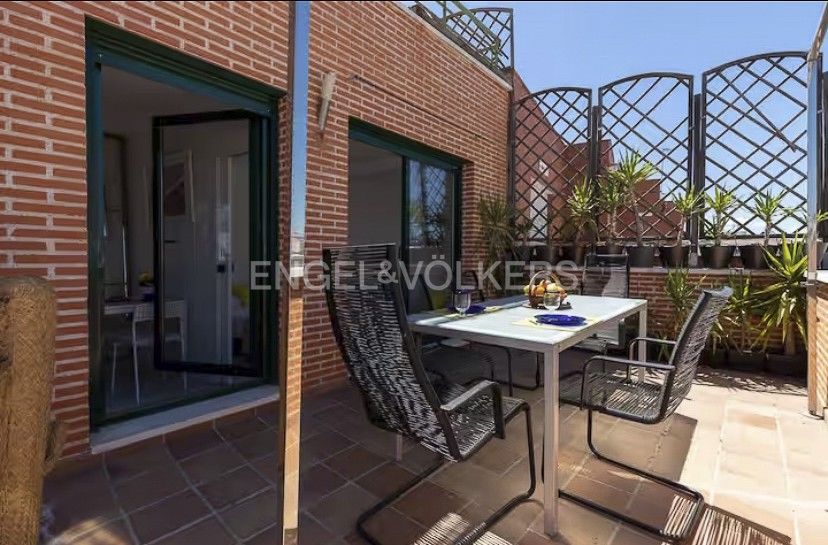 Terrace of Attic for sale in  Madrid Capital  with Air Conditioner, Heating and Terrace