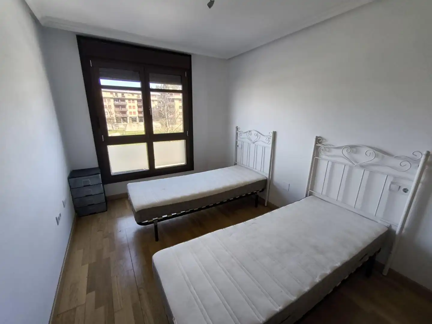 Bedroom of Flat for sale in Llanes  with Heating, Private garden and Parquet flooring