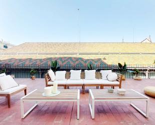 Terrassa de Apartament per a compartir en  Barcelona Capital amb Aire condicionat i Terrassa