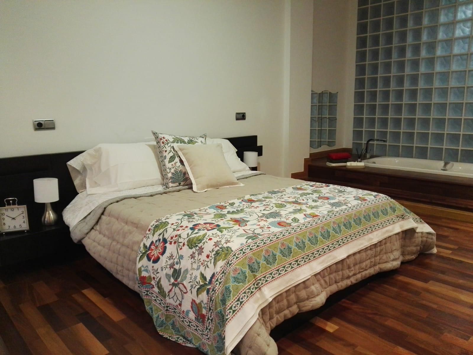 Bedroom of Loft for sale in Algeciras  with Air Conditioner