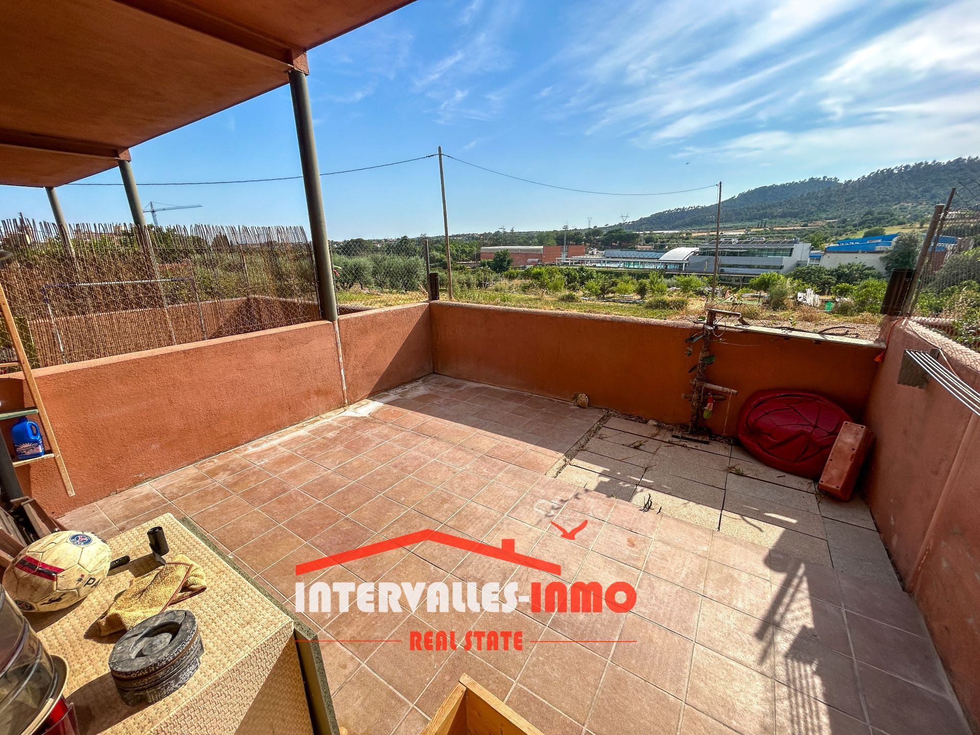 Terrassa de Casa adosada en venda en Caldes de Montbui amb Aire condicionat, Calefacció i Jardí privat