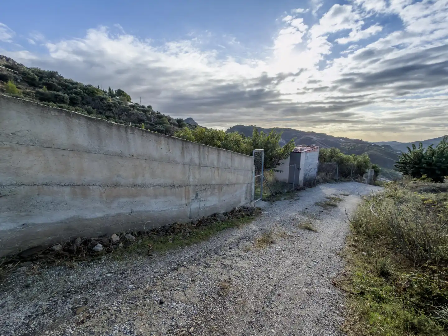 Vista exterior de Finca rústica en venda en Los Guájares amb Terrassa i Traster