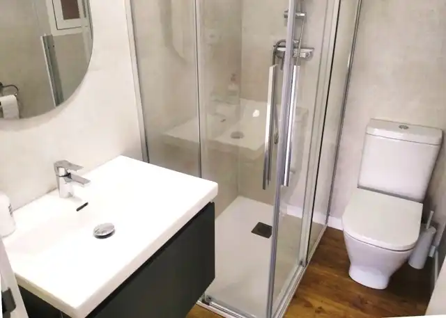 Baño de Apartamento de alquiler en El Campello con Aire acondicionado, Terraza y Amueblado