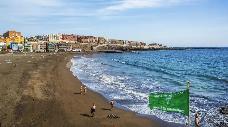 Planta baja de alquiler en Calle Luis Millares, Playa del Hombre - Taliarte - Salinetas