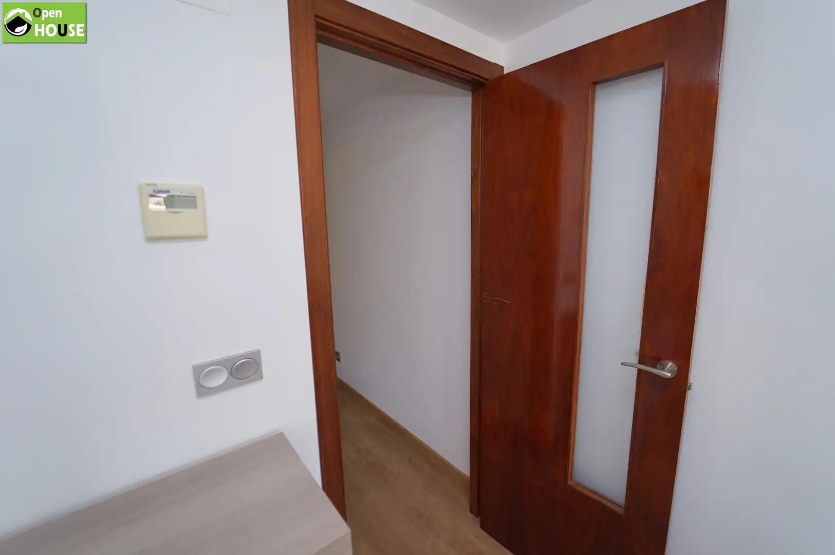 Flat for rent in Armilla  with Air Conditioner, Furnished and Oven