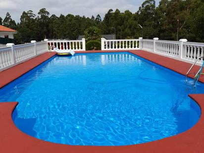 Piscina de Casa o xalet en venda en A Estrada  amb Terrassa i Piscina