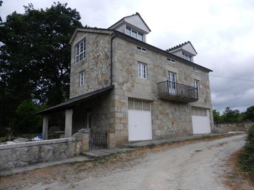 Haus zum Verkauf in Outeiro de Rei