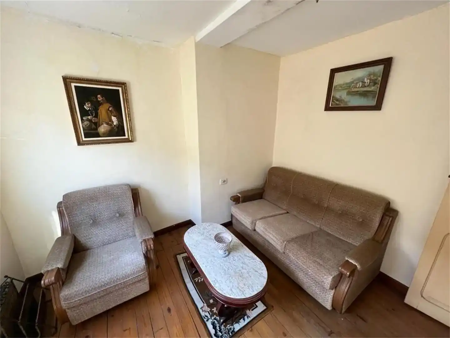 Sala d'estar de Casa adosada en venda en A Rúa 