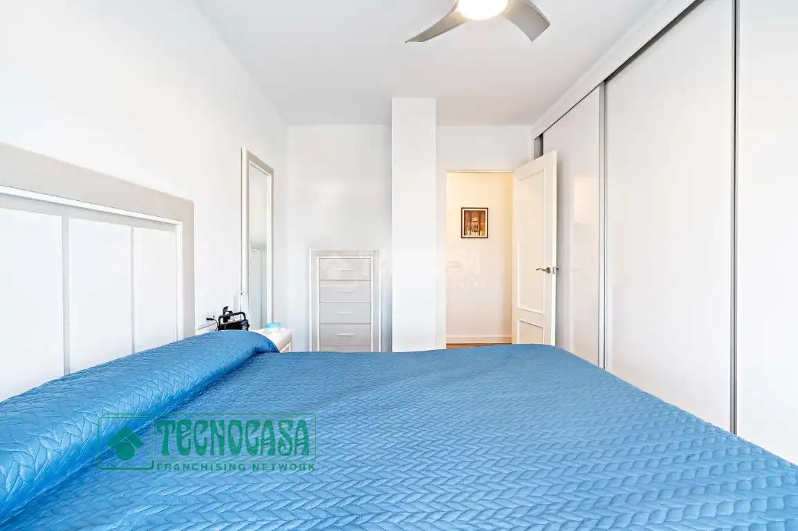 Habitación de Piso en venta en Roquetas de Mar con Aire acondicionado