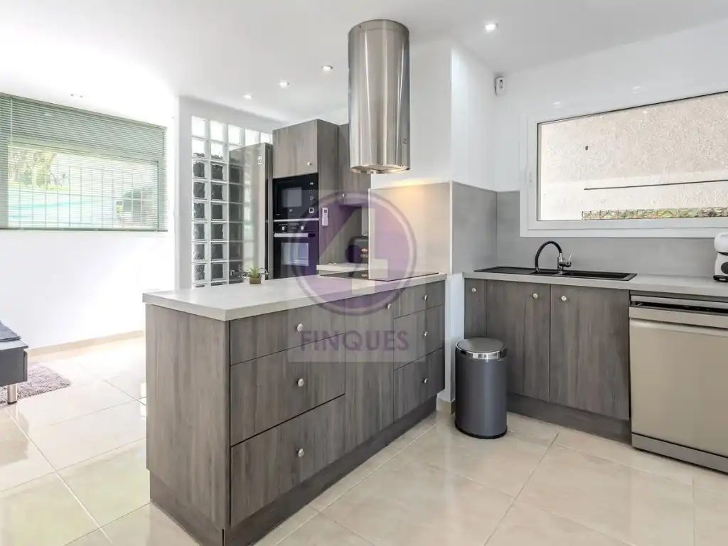 Kitchen of Houses for sale in Castell d'Aro, Platja d'Aro i s'Agaró