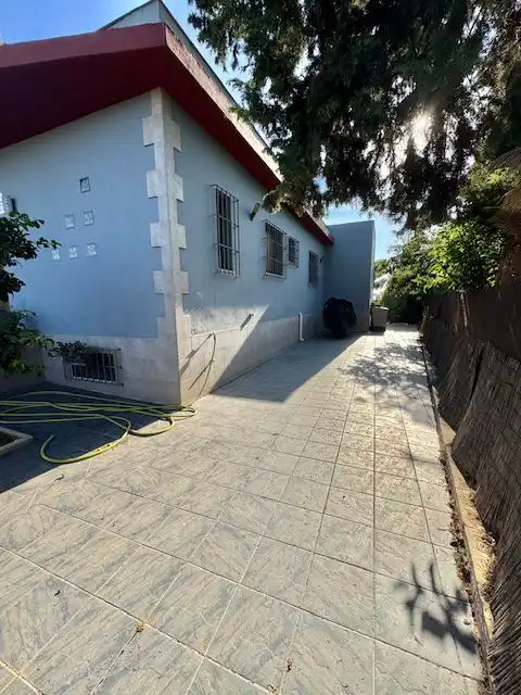 Exterior view of Residential for sale in Sevilla