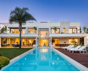 Piscina de Casa o xalet en venda en Marbella amb Aire condicionat, Terrassa i Piscina