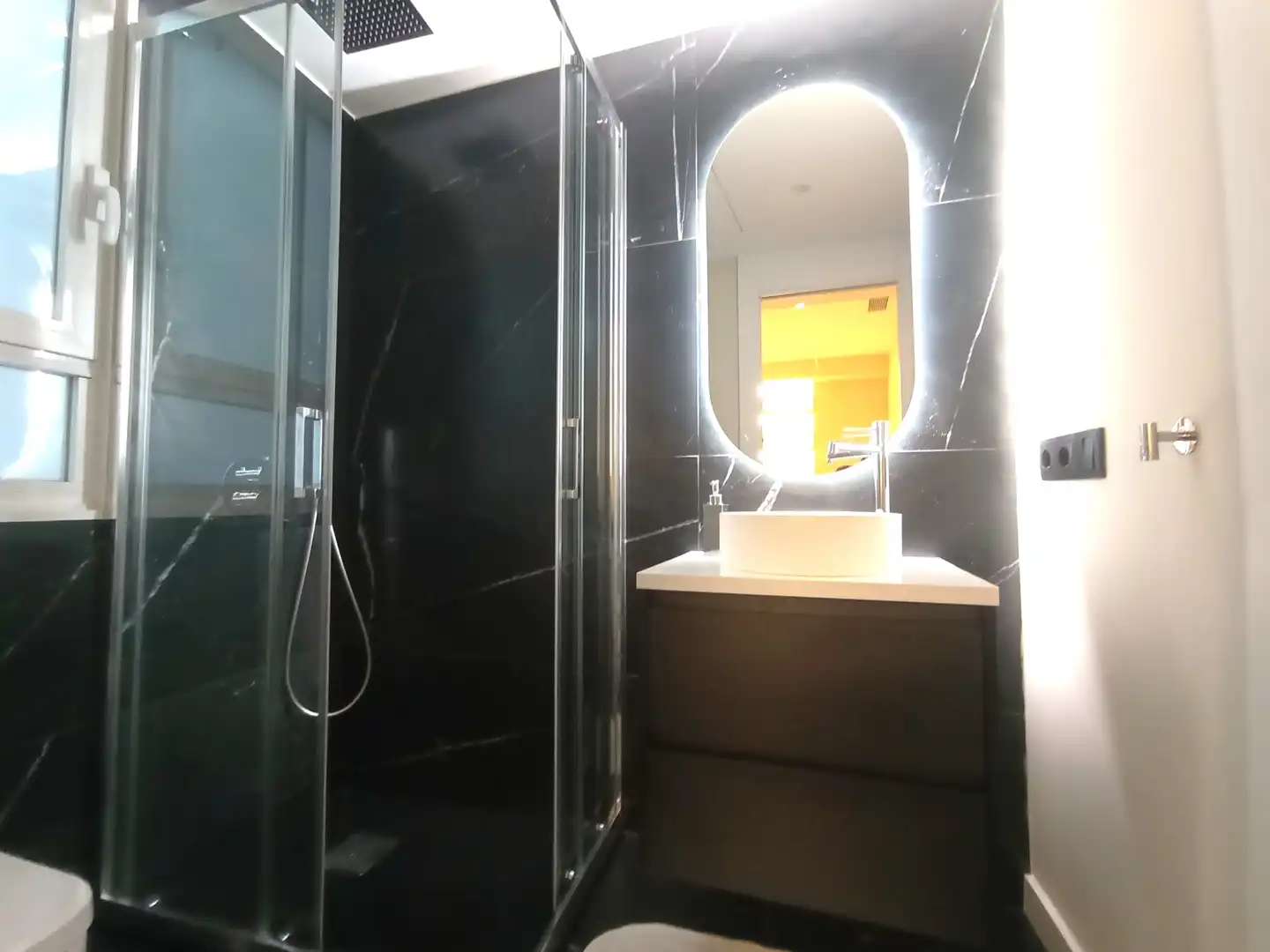 Baño de Piso en venta en Barcelona con Aire acondicionado, Calefacción y Parquet