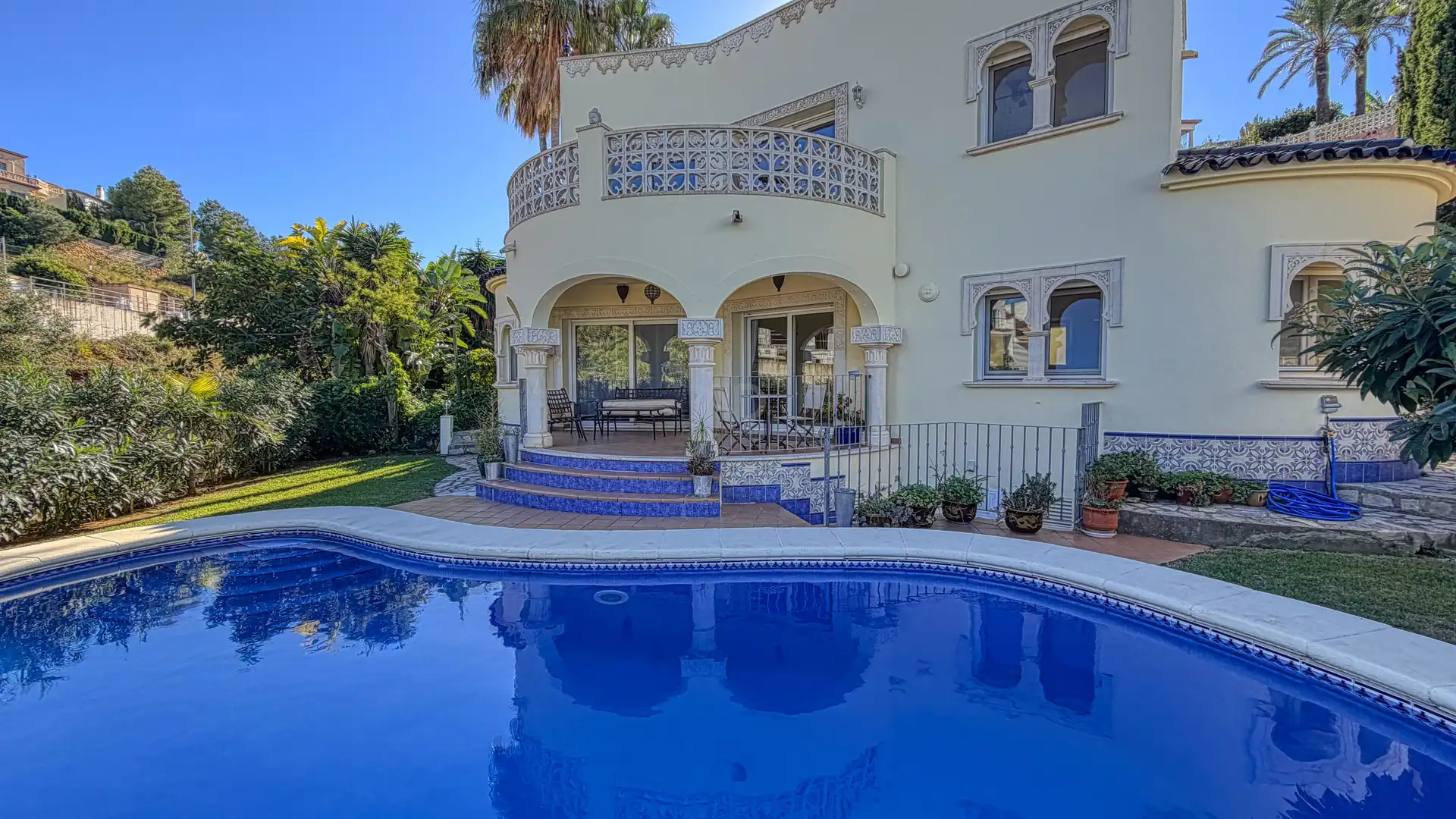 Piscina de Casa o xalet en venda en Dénia amb Aire condicionat, Calefacció i Terrassa