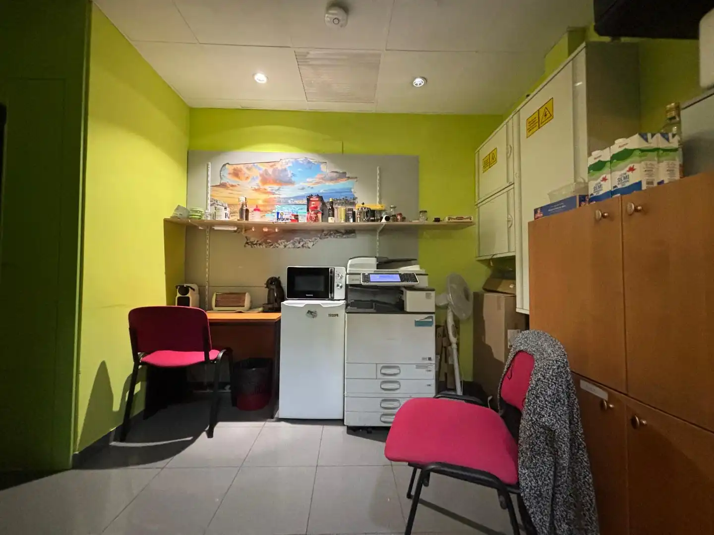 Commercial properties for sale in Sevilla  with Air Conditioner