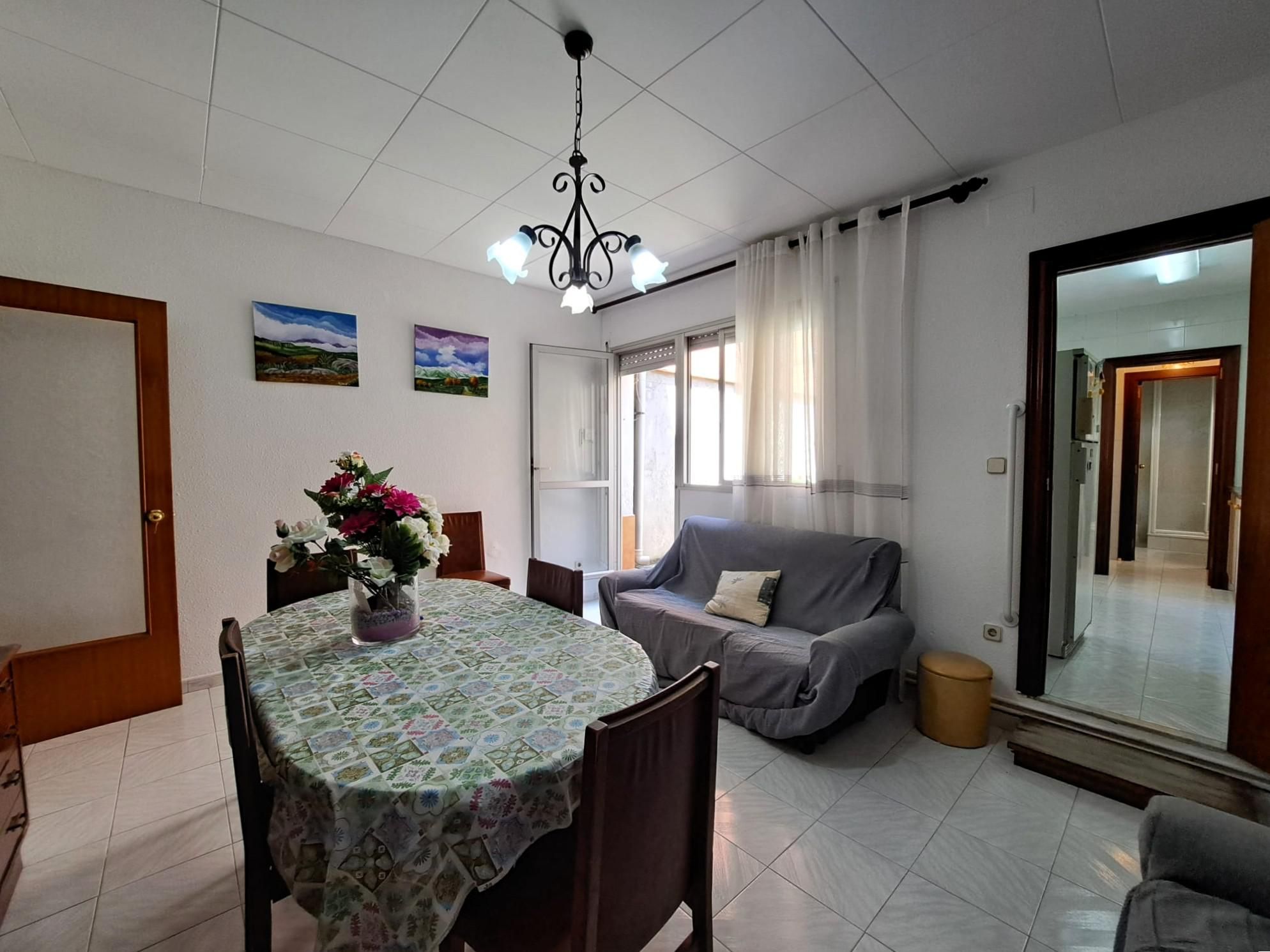 Sala de estar de Casa o chalet en venta en Olesa de Montserrat con Calefacción