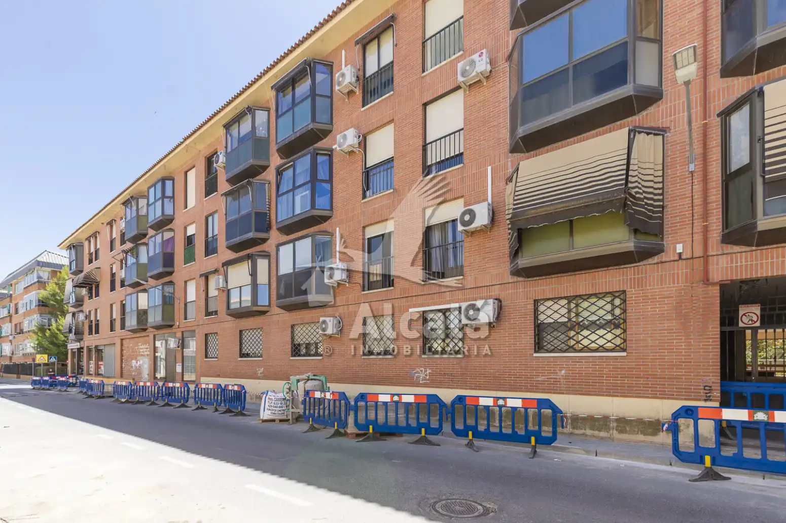 Außenansicht von Wohnung zum Verkauf in Ocaña mit Heizung, Privatgarten und Terrasse
