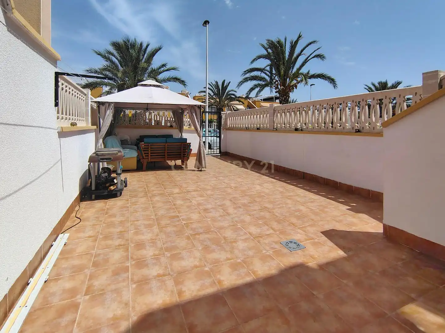 Terrace of Apartments for rent in Elche / Elx  with Air Conditioner, Oven and Washing machine