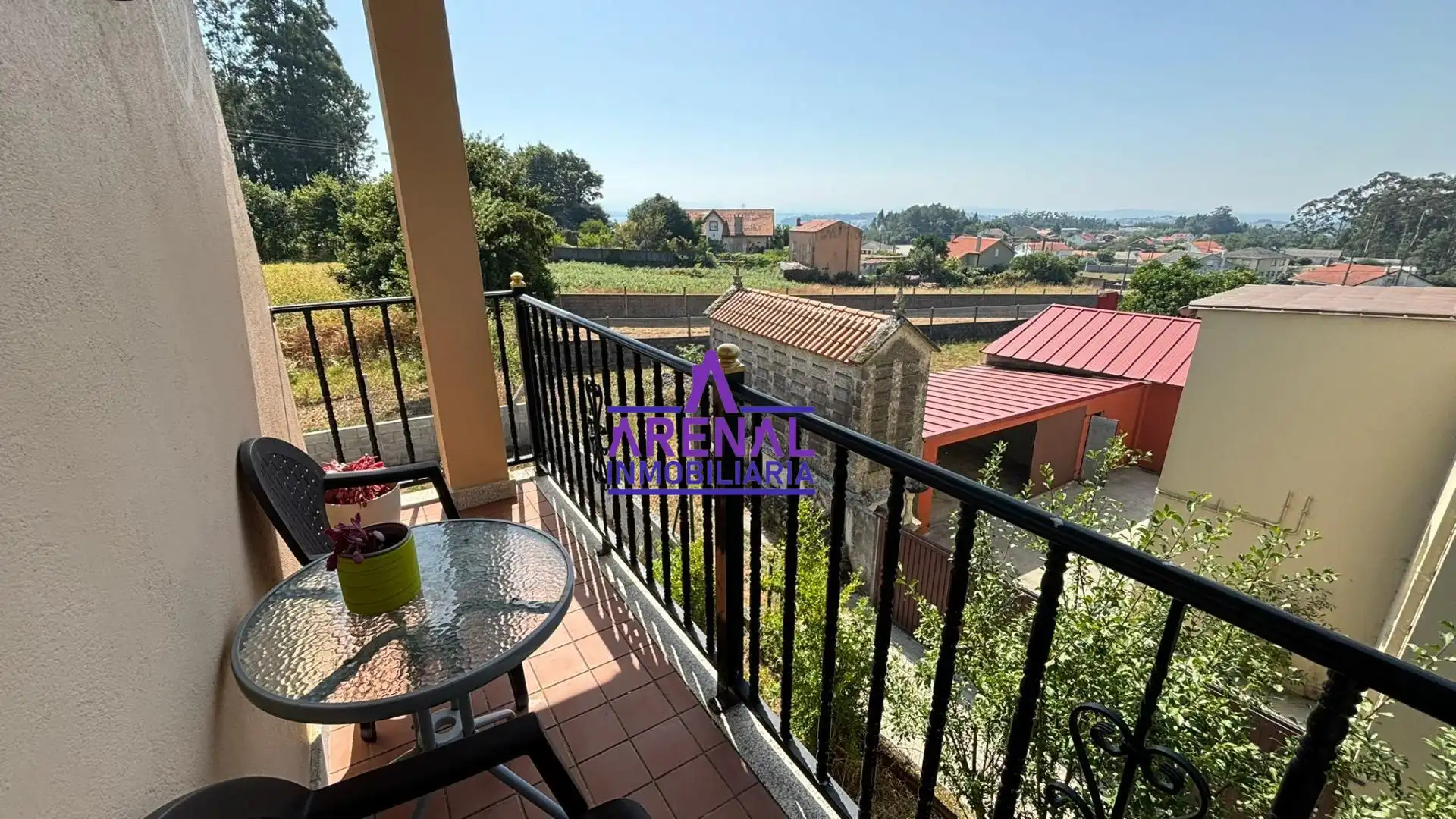 Maison avec terrasse à vendre à A Pobra do Caramiñal