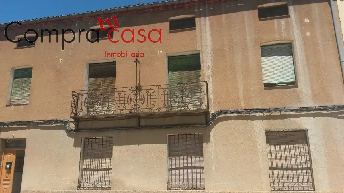 Vista exterior de Finca rústica en venta en Bernuy de Porreros con Trastero