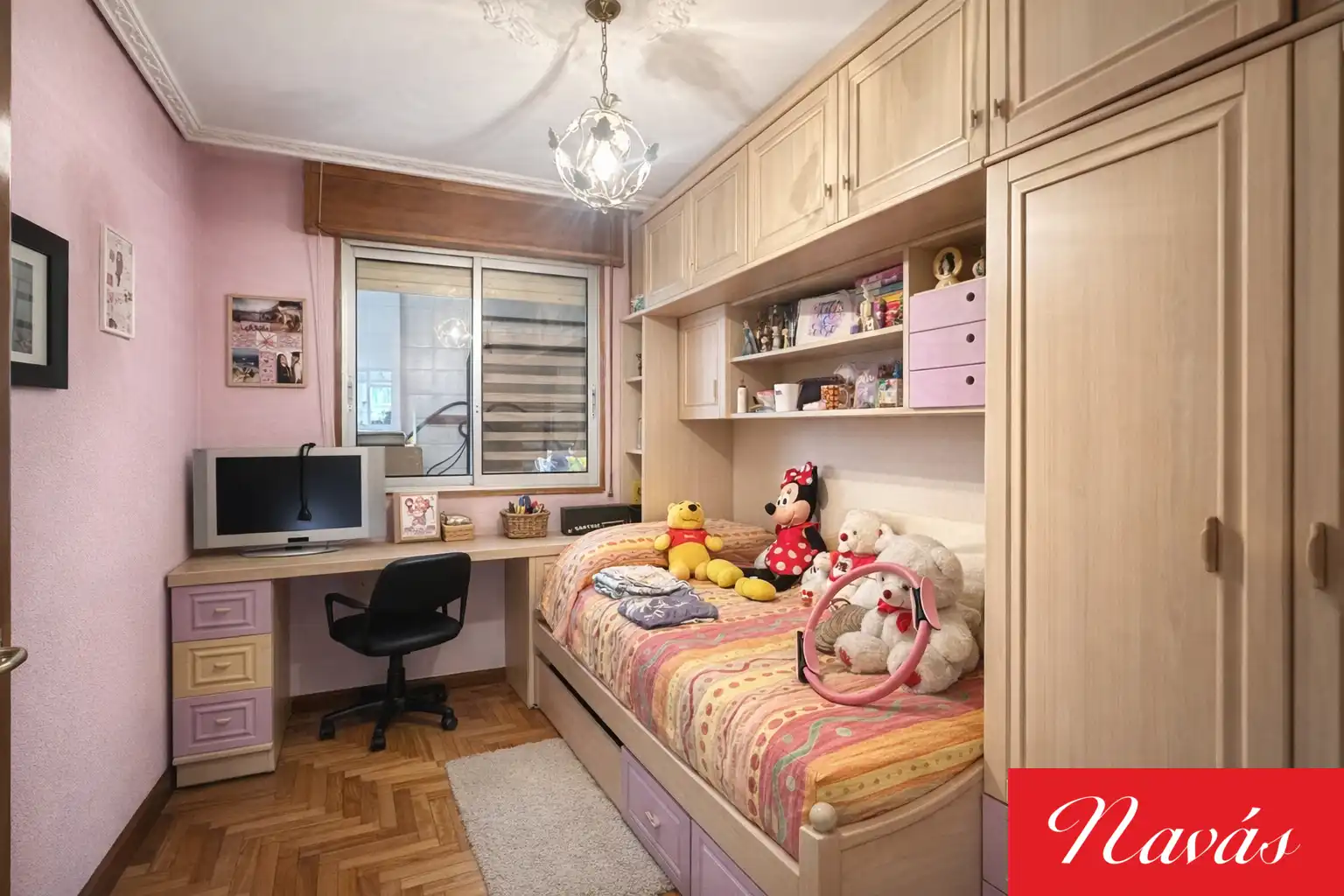 Bedroom of Flat for sale in Vigo   with Heating, Parquet flooring and Storage room
