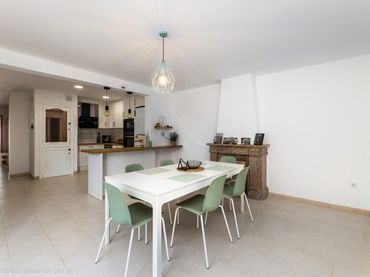 Flat with balcony for sale in Carrer Carrer Terral