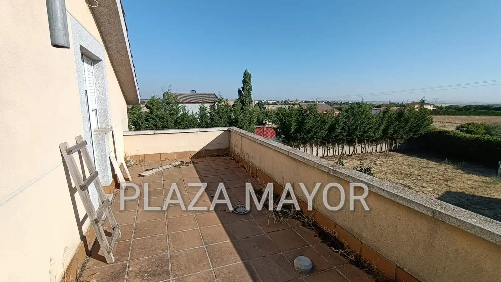 Terraza de Terreno en venta en Calvarrasa de Arriba