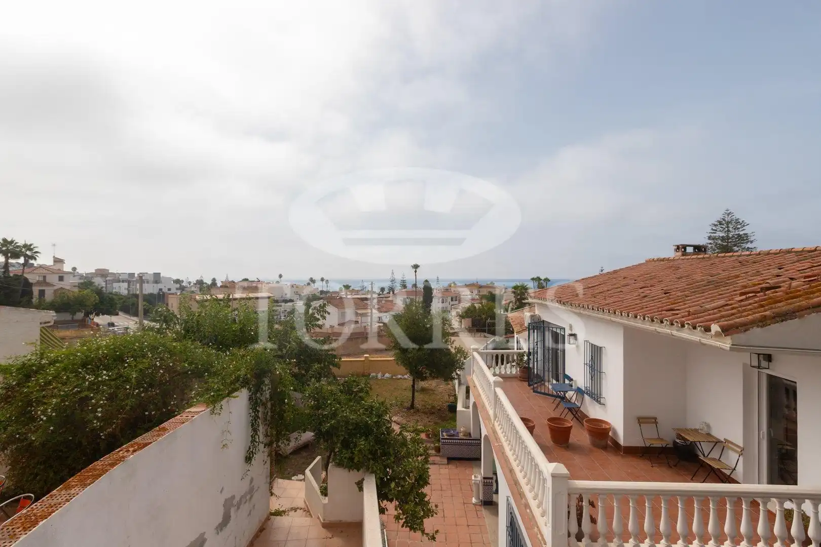 Außenansicht von Wohnung zur untervermieten in Vélez-Málaga mit Klimaanlage, Privatgarten und Terrasse