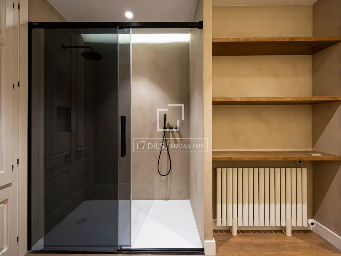 Baño de Piso en venta en Barcelona con Aire acondicionado, Parquet y Balcón