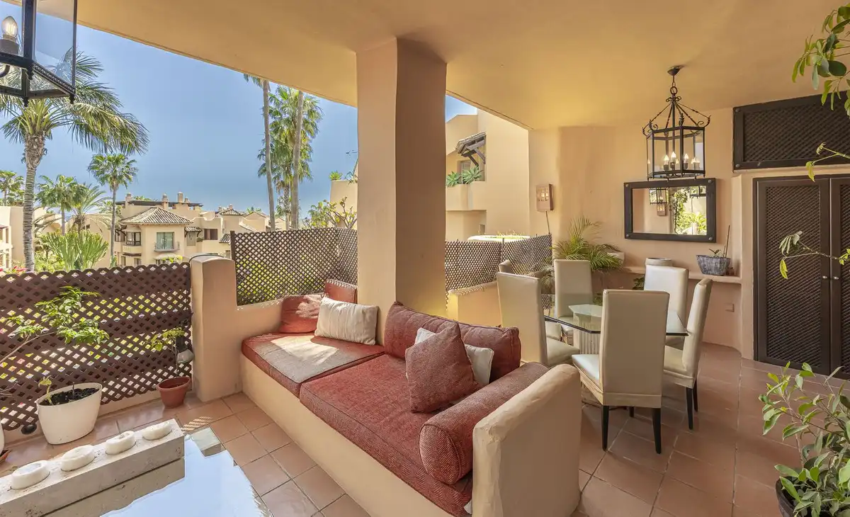 Piso con ascensor en venta en Milla de Oro, imagen 6