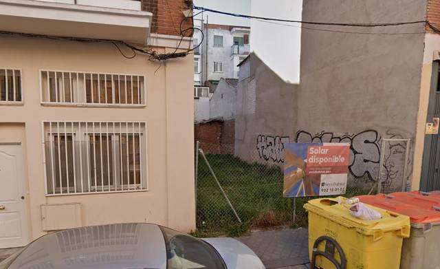 Terreno residencial en Venta en Paseo Perales, 45 en Puerta del Ángel