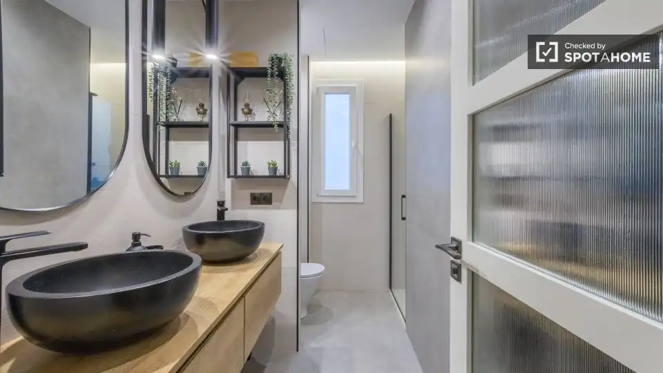 Flat with terrace to rent in L'Eixample, imagen 9