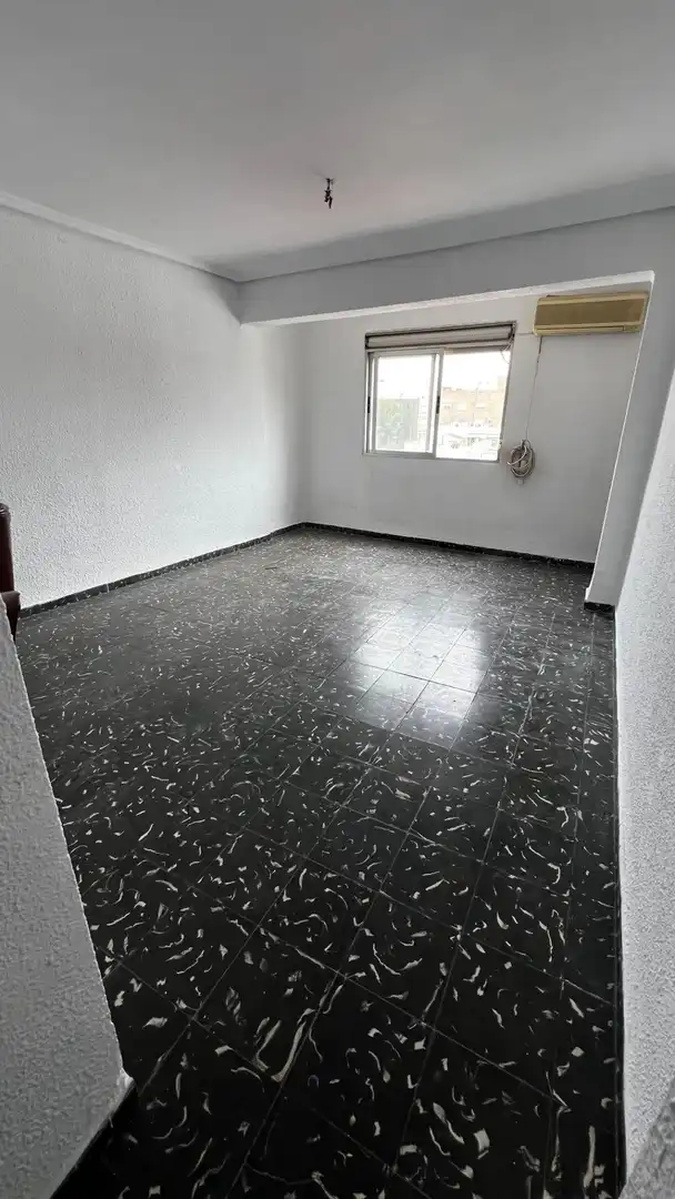 Habitación de Piso en venta en Manises