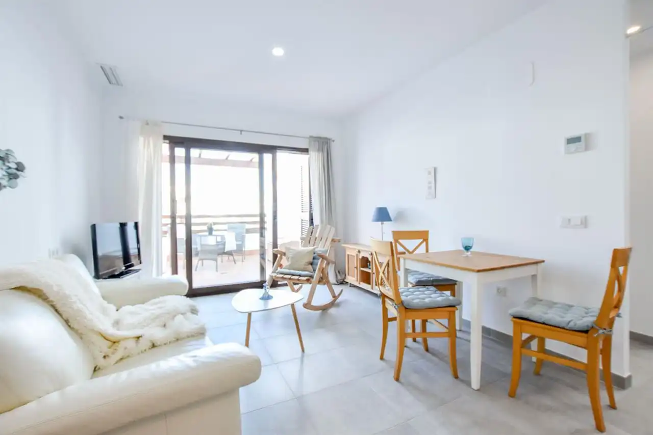 Schlafzimmer von Dachboden zum Verkauf in Pulpí mit Klimaanlage, Terrasse und Abstellraum